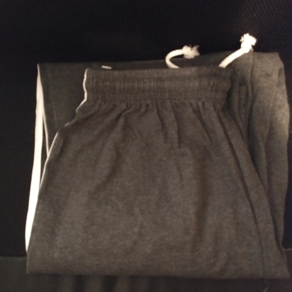 Track Pants new 3 for 10 - Picture 2 of 2